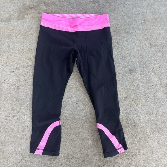 Lululemon Capri Leggings - Picture 5 of 5